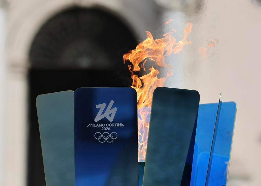 E adesso è veramente finita 💔

É stato un sogno bellissimo e da cui non vorrei svegliarmi mai. Abbiamo vissuto i migliori Giochi Olimpici invernali di sempre, farlo qui sopra è stato ancora più bello e vorrei soltanto ripartire da zero e ricominciare 😭😭 

#MilanoCortina2026