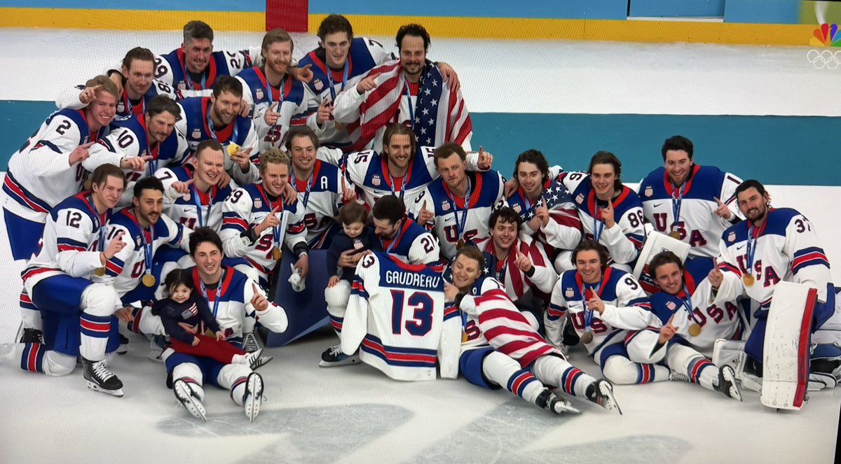 An absolute puddle. #USAHockey 🇺🇸