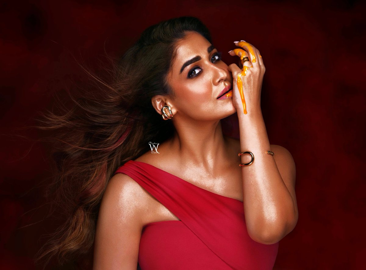 CAPTAINWEDITS's tweet image. If face card never declines, she’s the proof 🥵

#Nayanthara #CWE