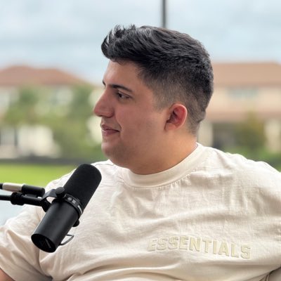 marinhotuita's tweet image. eu já falei que a gente precisa se olhar no espelho antes de ficar falando da aparência dos outros na internet cara