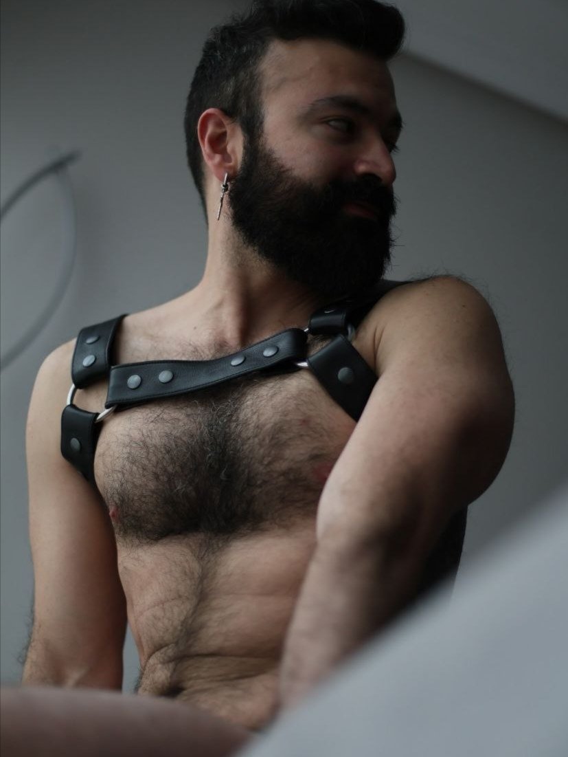 leathercali tweet media