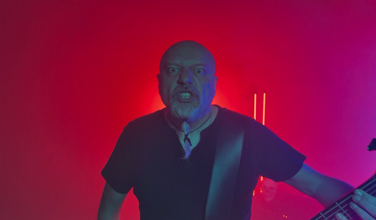 Sacriversum tweet media