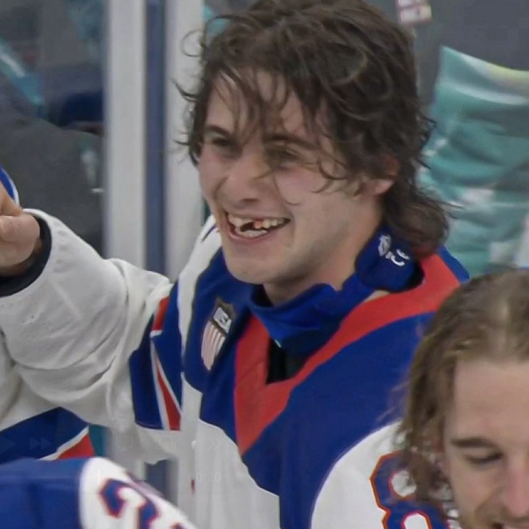 celtics's tweet image. Chipped teeth, full hearts, can’t lose