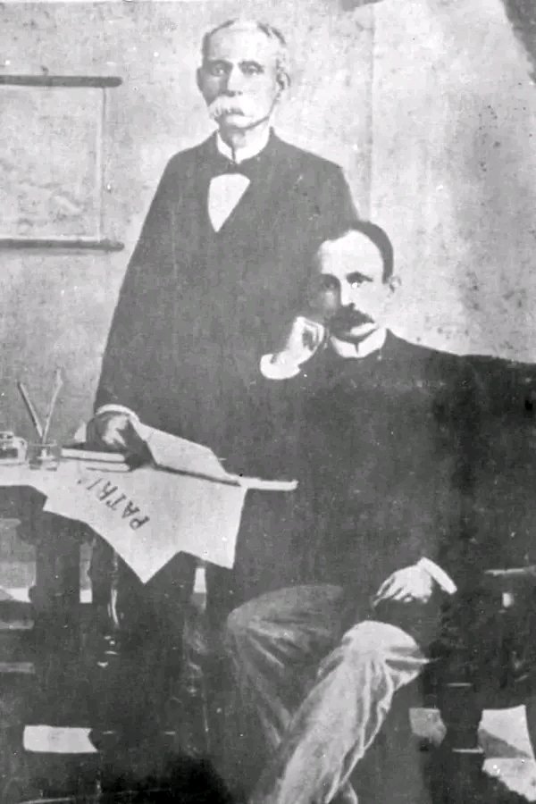 El 22 de febrero de 1895 se produce en Santo Domingo, República Dominicana, una entrevista entre José Martí y Máximo Gómez.
Juan Gualberto Gómez, desde La Habana, comunica el 24 de febrero como fecha para el alzamiento contra el poder colonial español.
#CubaEstáFirme #CubaCoopera