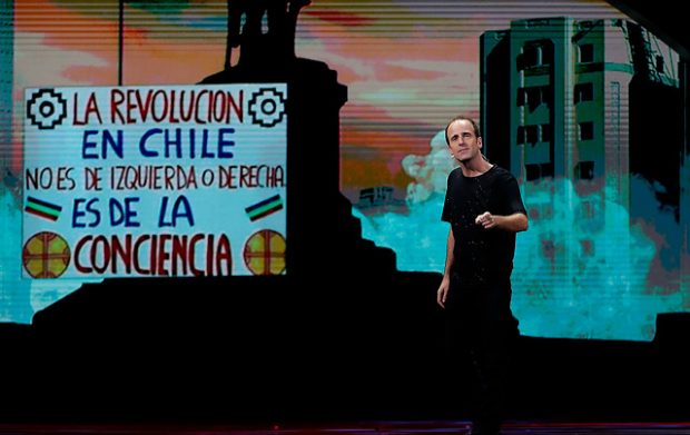 Hoy se presenta el Octubrista Stefan Kramer, quien en su momento le hizo honores a la primera linea de delincuentes que destruyeron el pais en el 2019
Prohibido olvidar a este comunista miserable !!
#Viña2026