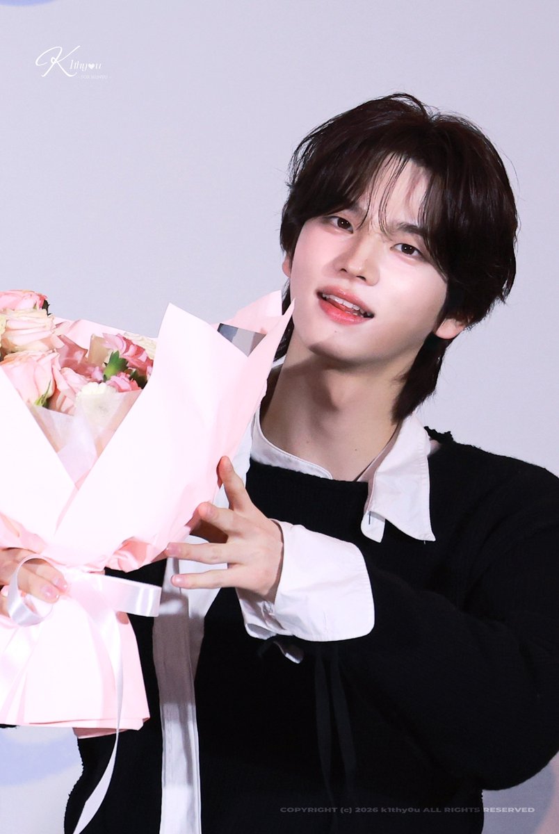 ㄹㄷ🖤 tweet media