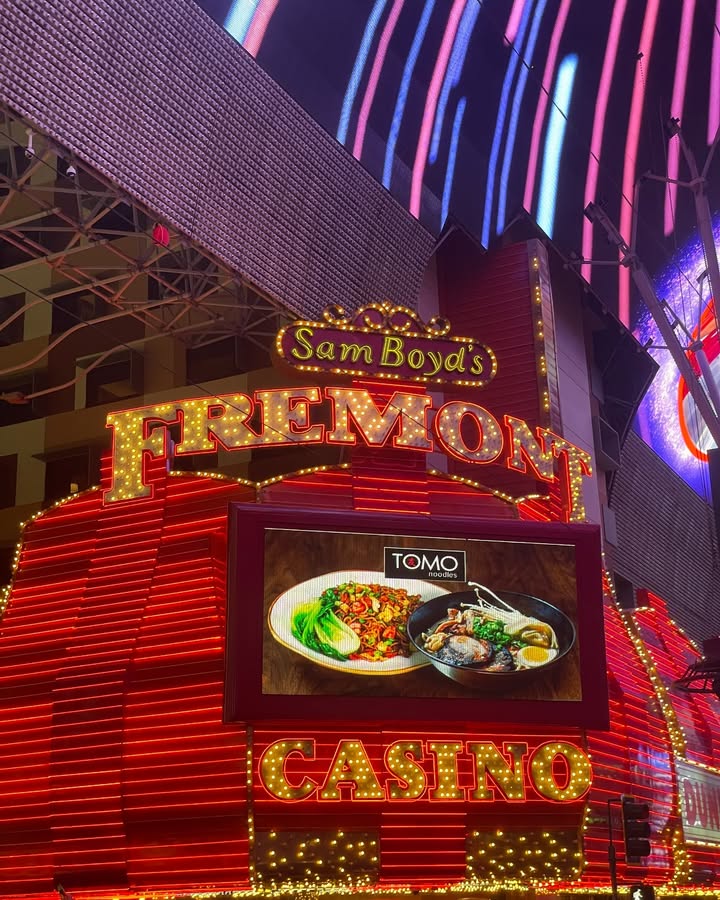 Fremont Hotel & Casino tweet media