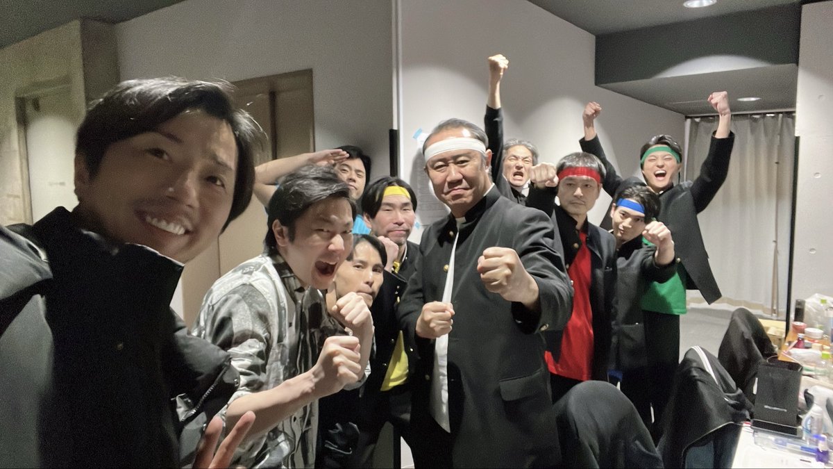 #LIVES PRODUCE
『#ROOTERS ～応援者たち～』
2月18日(水)〜22日(日)
@インディペンデントシアターOji

無事終焉。

劇中、何度皆に「さわの」と呼ばれたであろう。
皆に生かされてる感覚でした。

ご来場、ご観劇。
そして力強く、温かい、応援。
心からありがとうございます‼️

沢野哲洋as岩田有弘