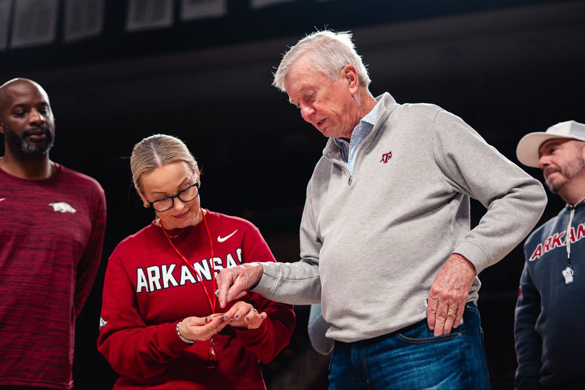Razorback Women's Basketball tweet media