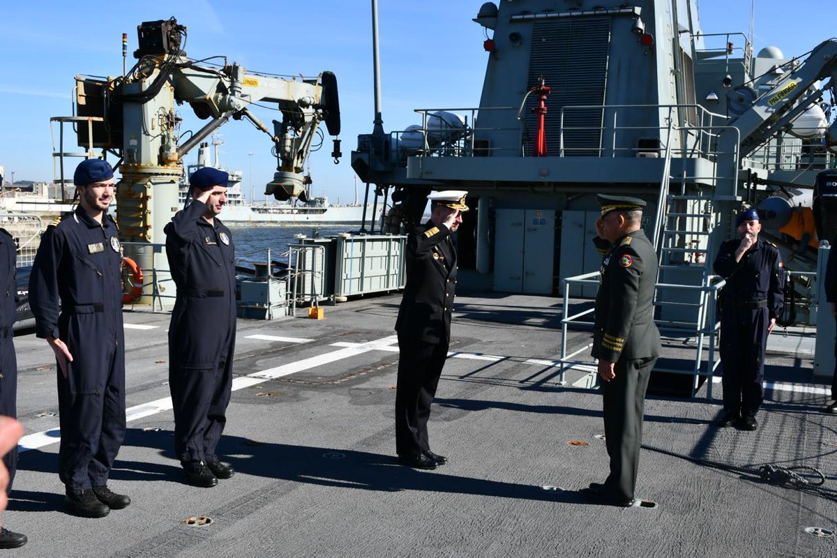 MinisterioDefensaRD tweet media