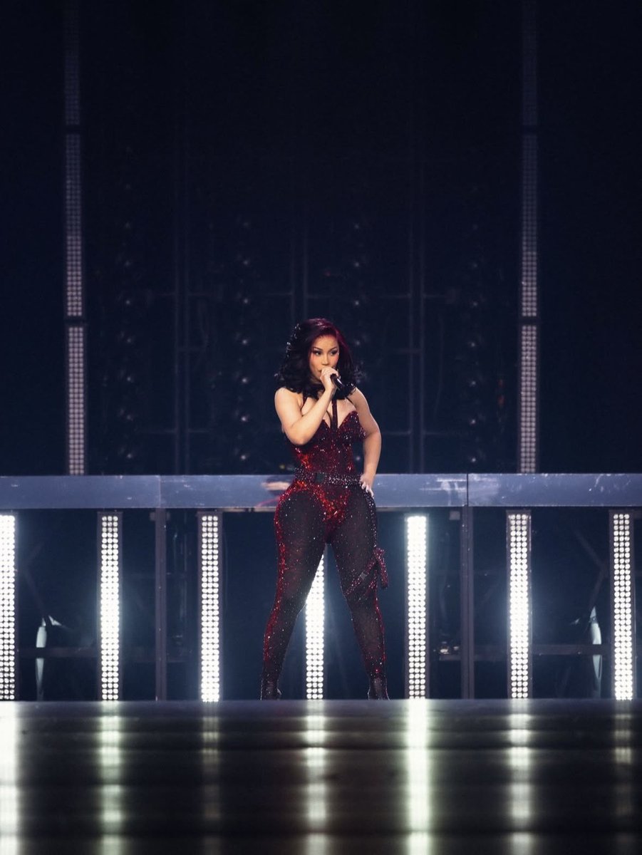 Little Miss Drama Tour Updates tweet media