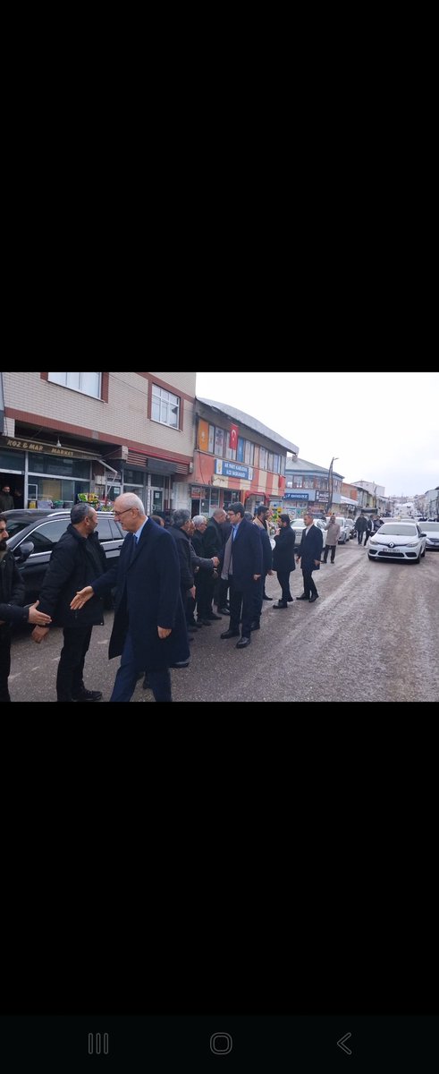 KasimAtli12's tweet photo. Ak parti Bingöl il başkanımız Yılmaz seven değerli milletvekillerimiz Feyzi berdibek Zeki korkutata belediye başkanımız Erdal Arıkan ve beraberindeki heyet ilçemiz karlıovada esnaf ziyareti ve halkla buluşmaları bizleri ziyadesiyle memnun etti hepsine ayrı ayrı teşekkür ederiz https://t.co/lXRJckcNEm