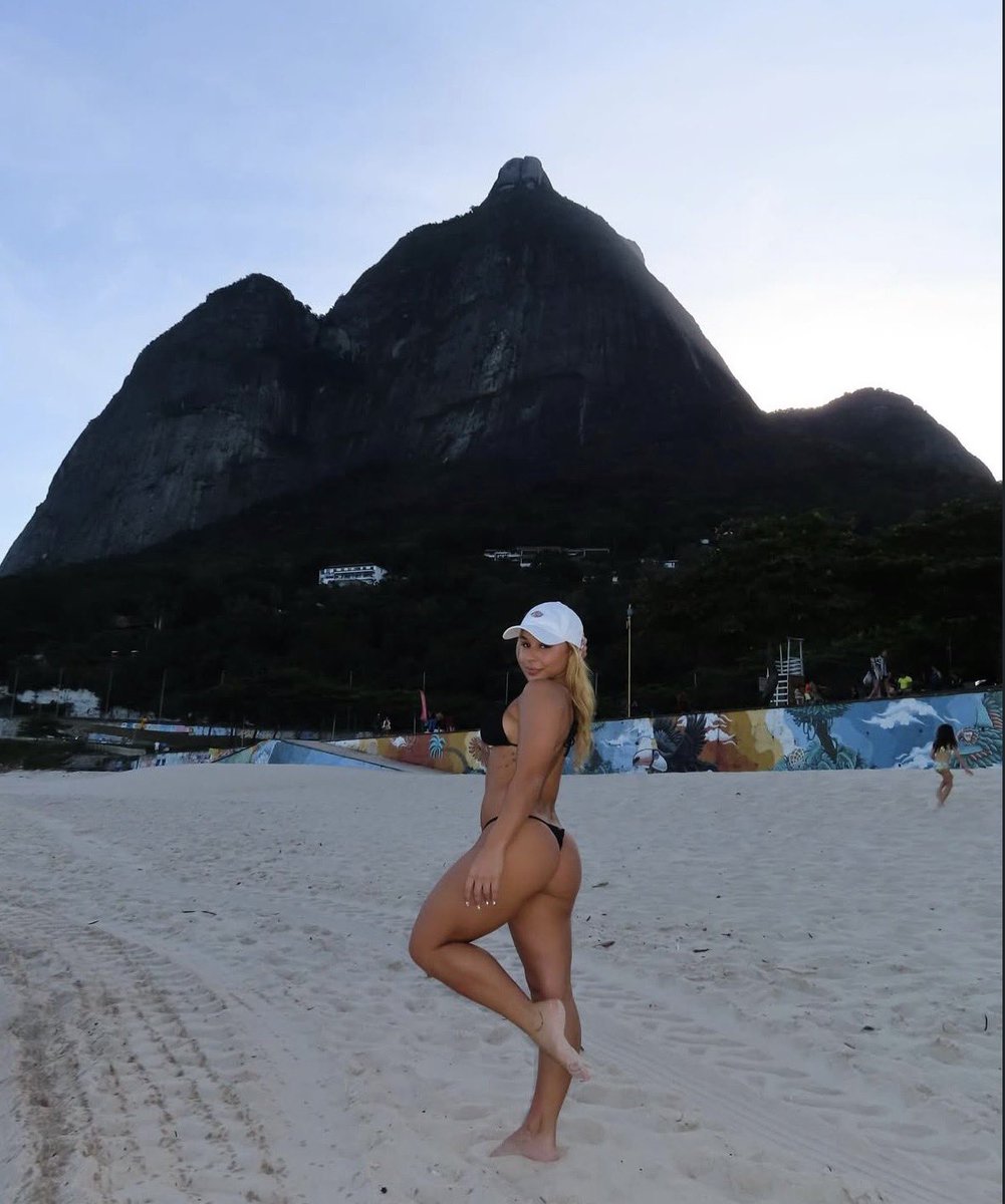 Flávia Saraiva 🐯 tweet media