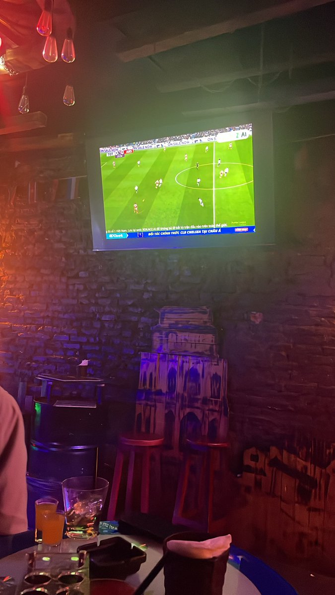 Watts_THFC's tweet photo. #COYS  from Hanoi https://t.co/GxuMPow8zZ