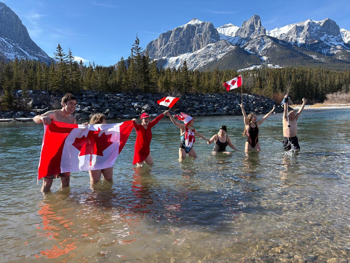 Canadian Geographic tweet media