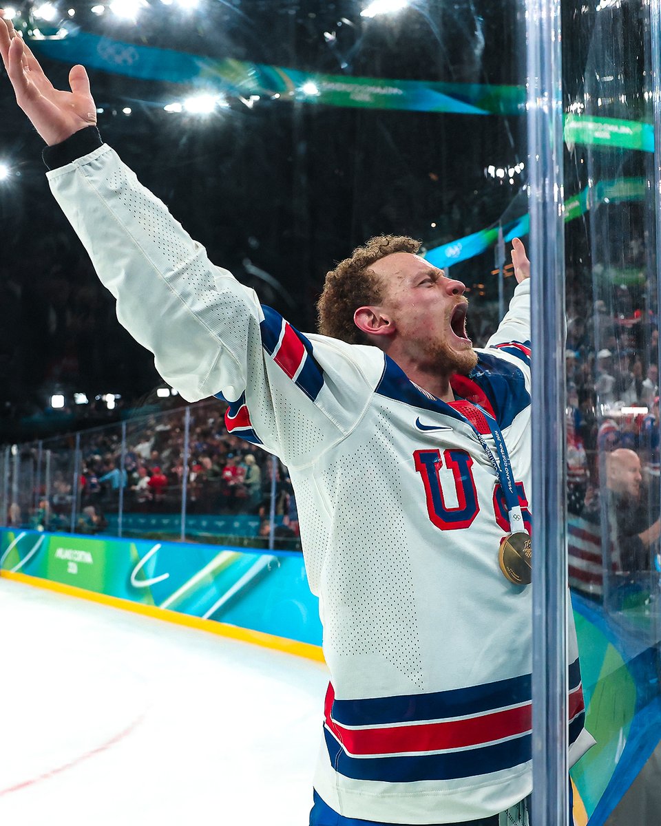 NHL's tweet image. WHAT. A PHOTO. 📸 #MilanoCortina2026 #WinterOlympics