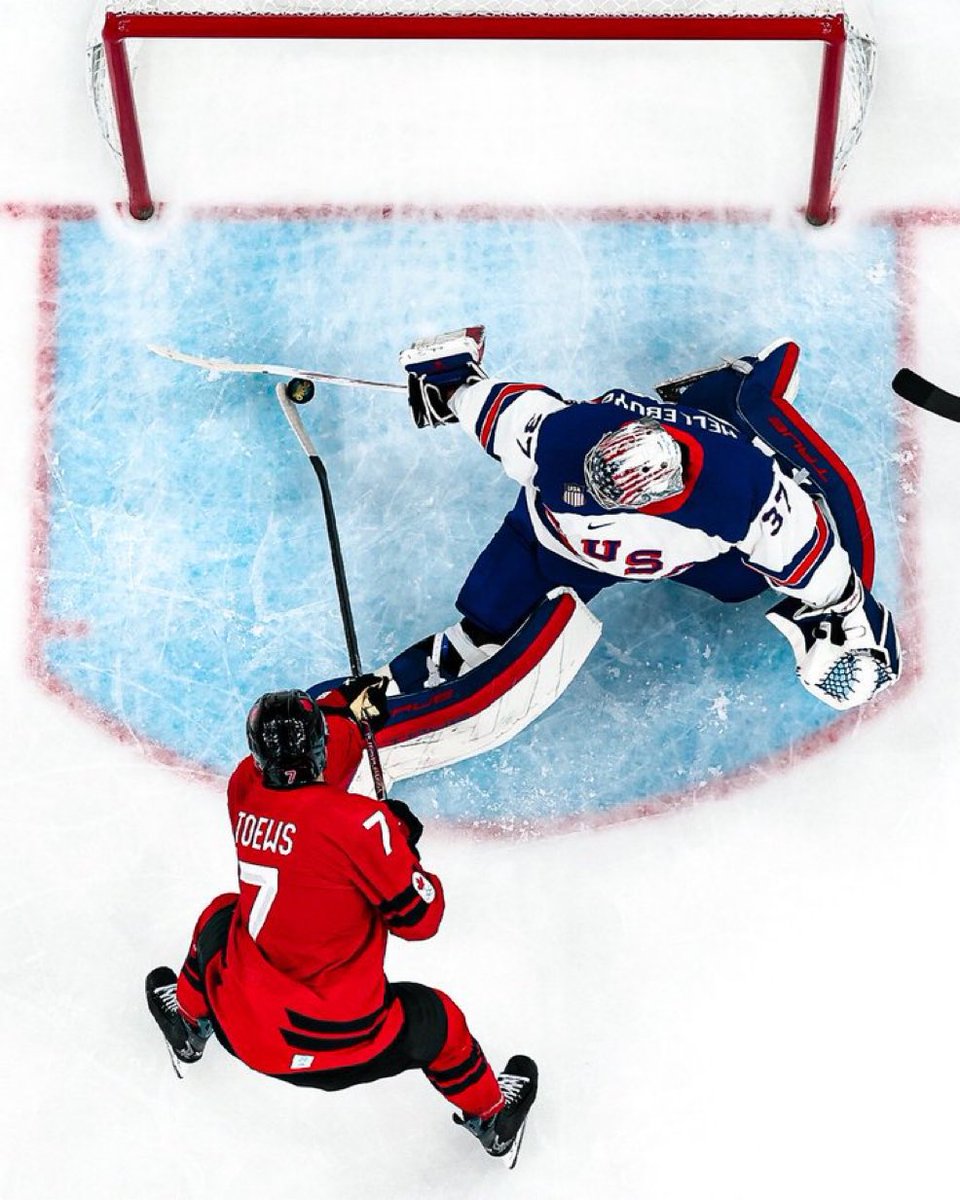 Greatest save in USA Hockey History.