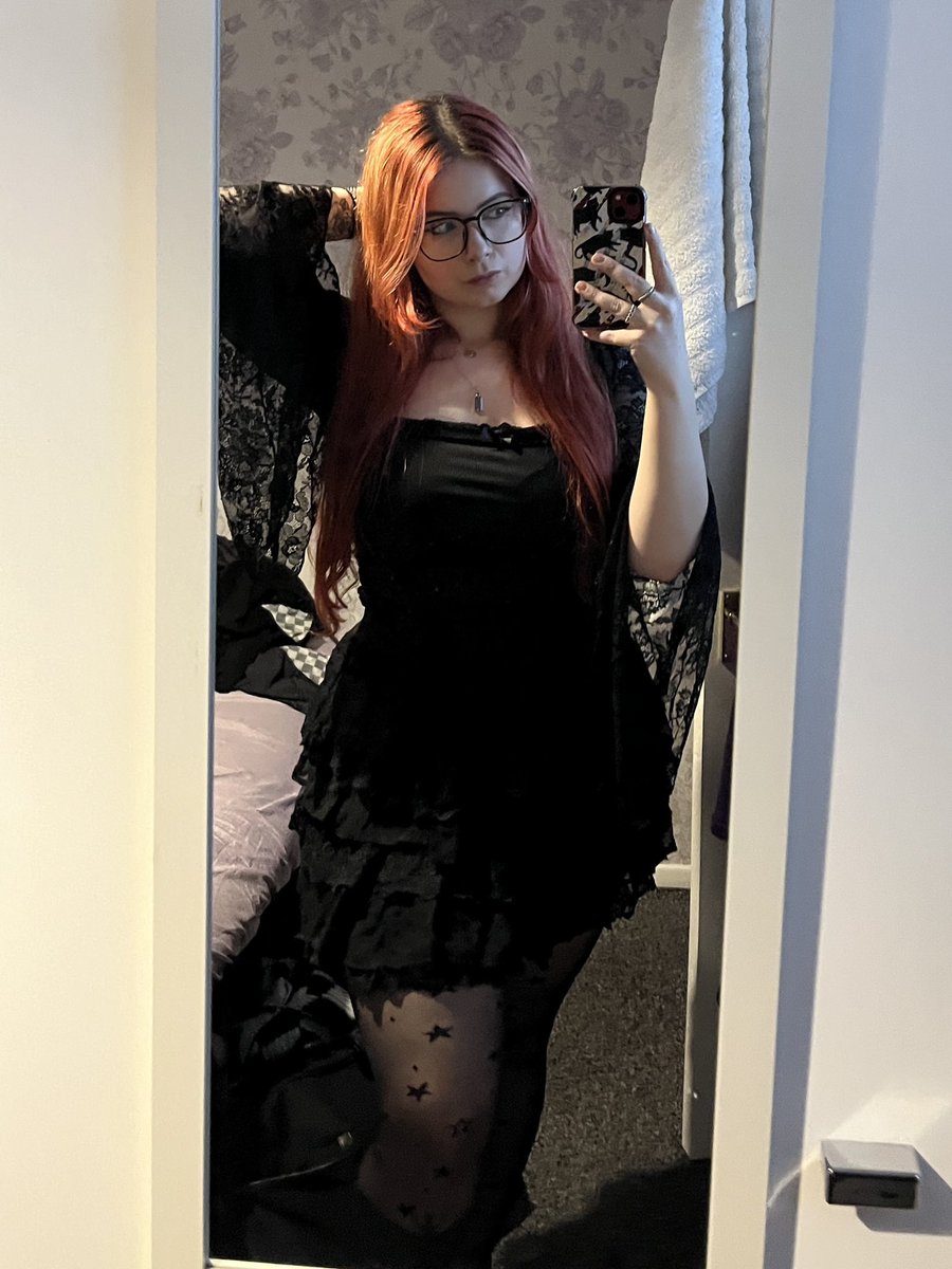 meg tweet media