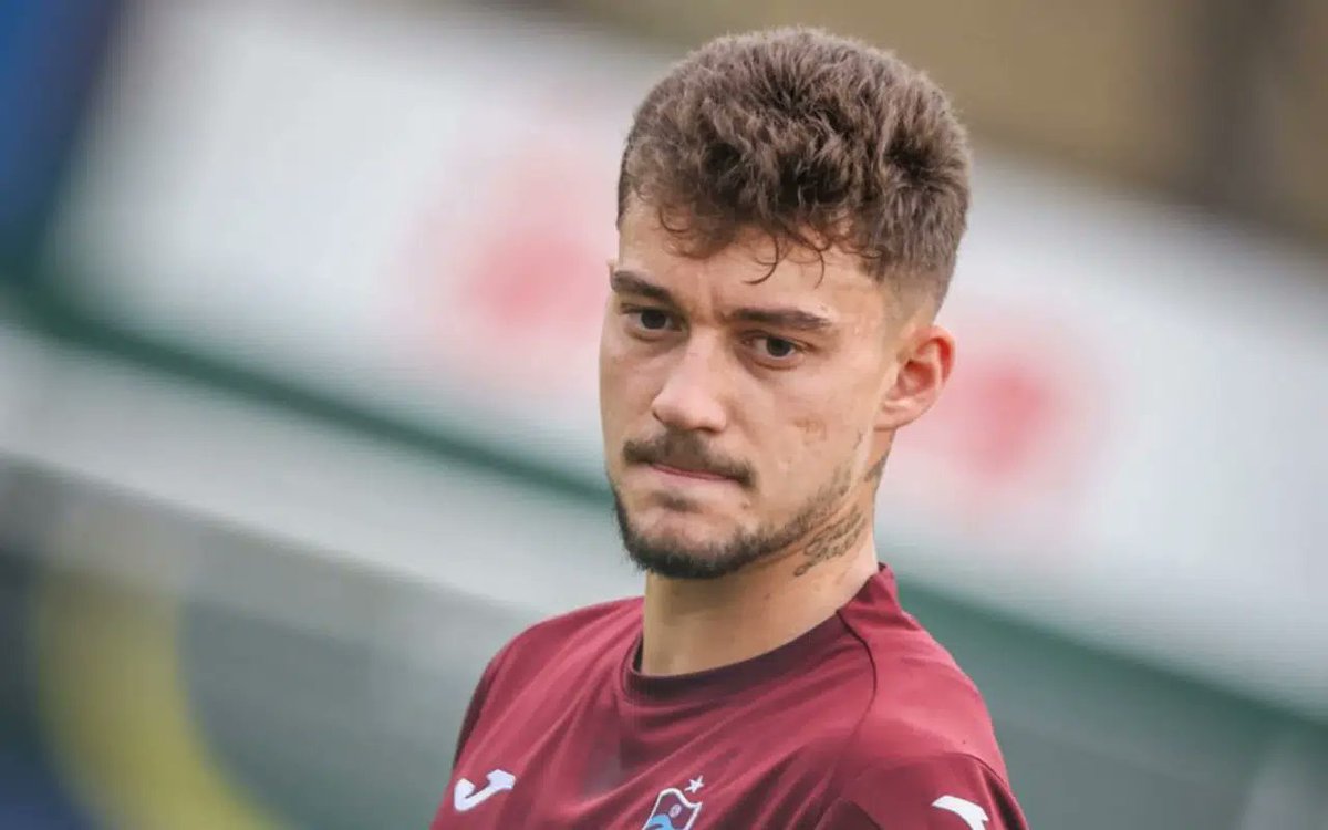 🚨Trabzonspor Ernest Muci'nin satın alma opsiyonunu kullanmak istiyor. 🔴🔵

• Satın alma maddesi 8.5M€, Trabzonspor 5 taksit halinde bu opsiyonu kullanmak istiyor.

📎 <a href="/sabah/">Sabah</a> 

#transfer #Trabzonspor #Ernestmuci