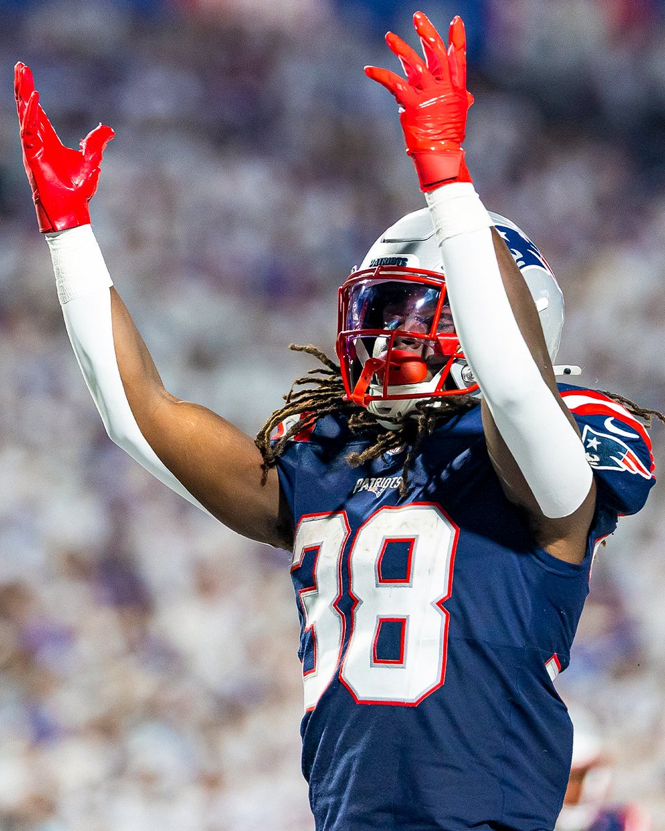 All love for Dre 🙌

<a href="/dreeday32/">Rhamondre Stevenson</a> | #NEPats