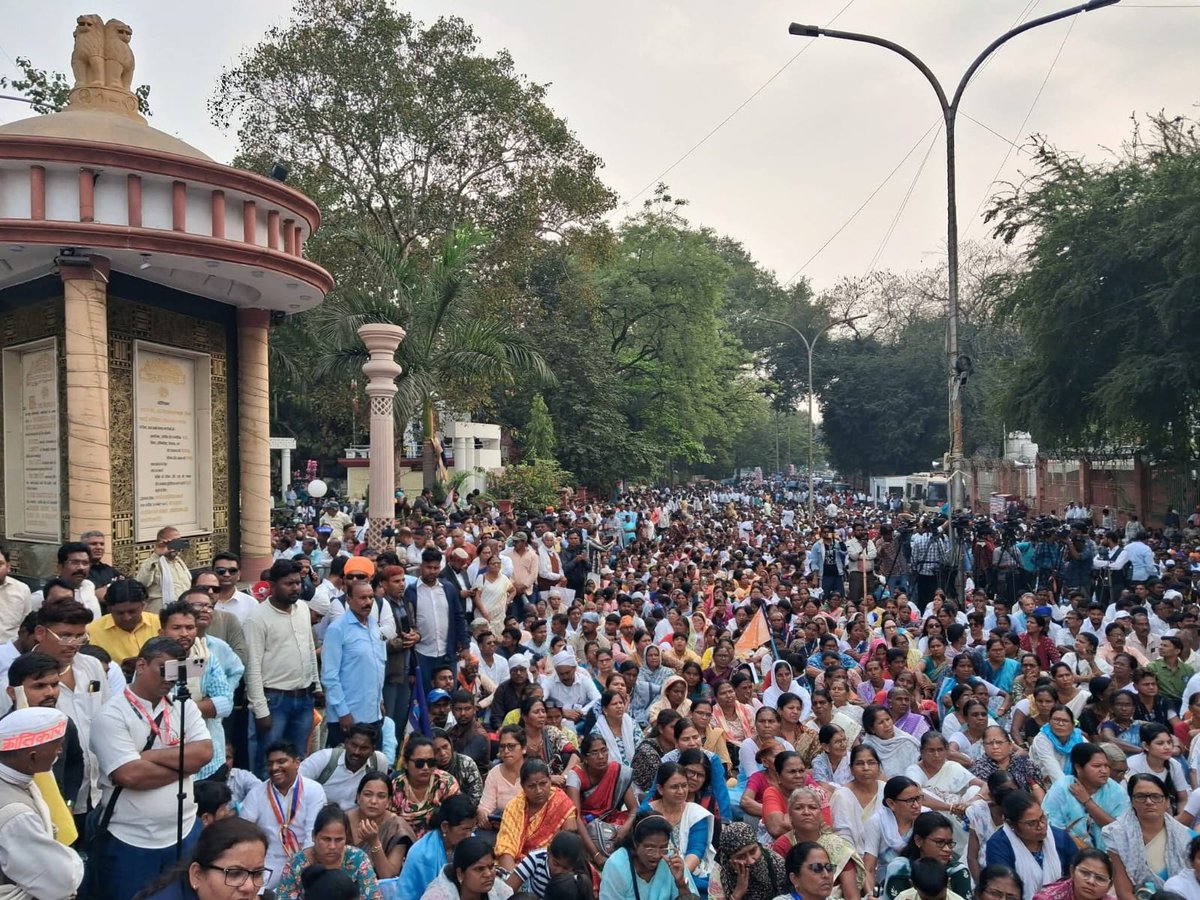 MadhabSunani's tweet photo. Indora ground to RSS headquarter Maha morcha conducted by Bharat Mukti morcha,Nagpur 22 FEBRUARY 2026 . https://t.co/0drEad0Ydb
@BaratheUttam @aiobcsa @BudDhista71088 @WamanCMeshram @mulnivasi_raj @DambaruMaj71110 https://t.co/vtyMNSt2zG