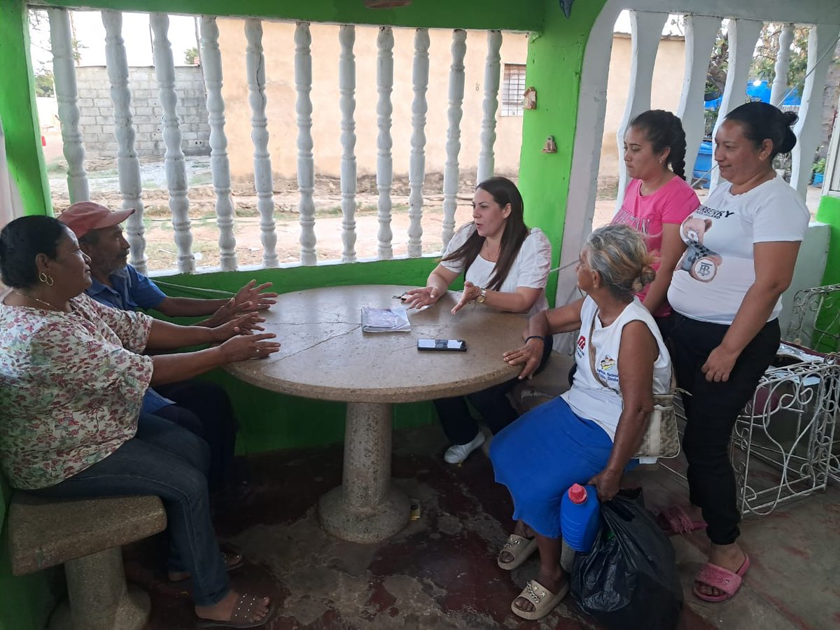 En San Rafael del Mojan las mujeres de Acción Democrática en Resistencia en reunión municipal acerca del Plan de Activismo Político 
<a href="/ADOrganizacion_/">AD Organización Nacional</a> 
<a href="/ADZulia_Oficial/">ADZulia_Oficial</a> 
<a href="/hramosallup/">Henry Ramos Allup</a> 
<a href="/PieroMaroun/">Piero Maroun</a> 
<a href="/OneidaGuaipe/">Oneida Guaipe</a> 
<a href="/luismatheusad/">Luis  Matheus Rivas</a> 
<a href="/ElenaValencia1/">Elena Valencia</a> 
<a href="/MarinesrinconAD/">María Inés Rincón G. (Concejal 2021-2025)</a>