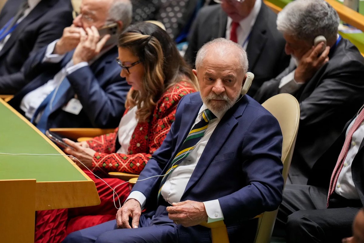 Lula's Outrageous Betrayal: Brazilian Taxpayers Forced to Bankroll Cuba's Brutal Dictatorship
By Hotspotnews
In a scandal that should shock every Brazilian citizen, President Luiz Inácio Lula da Silva has once again exposed his true priorities — and they have nothing to do with