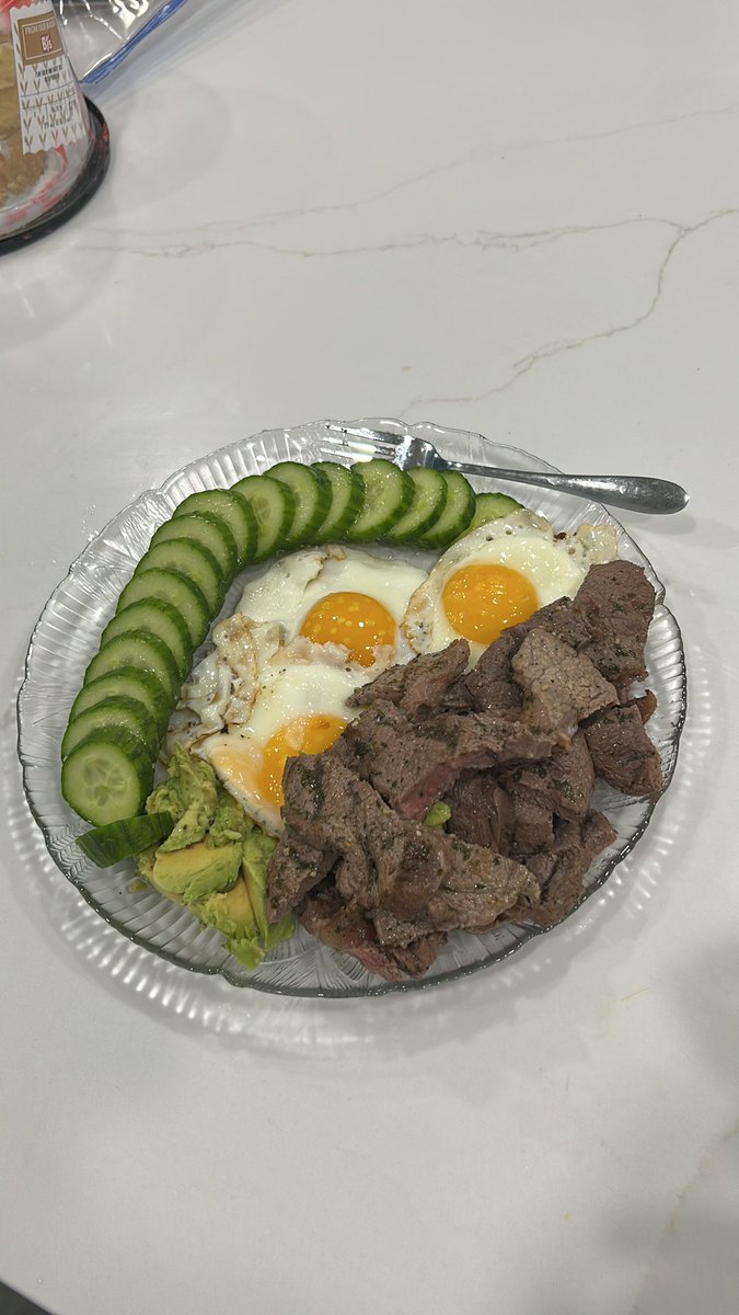 KingYarry tweet media