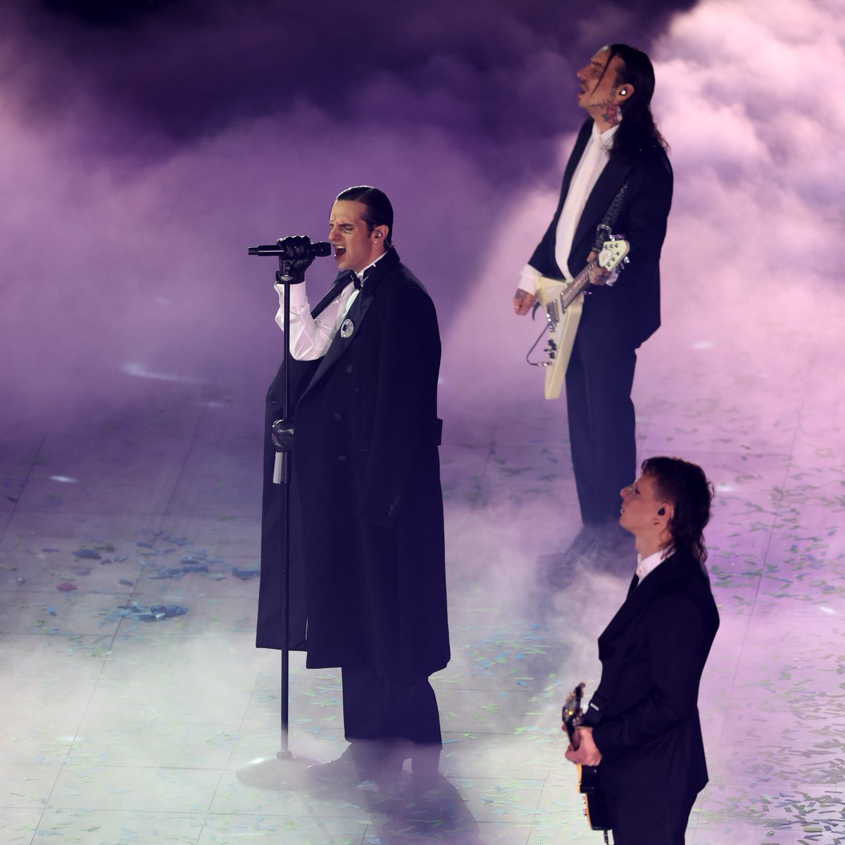 milanocortina26's tweet image. "Per sempre noi incoscienti giovani" 🎶

A powerful anthem for a generation that never stops dreaming. Thank you @AchilleIDOL for express through music the true spirit of Beauty in Action!

#MilanoCortina2026 #ClosingCeremony #Olympics #BeautyInAction