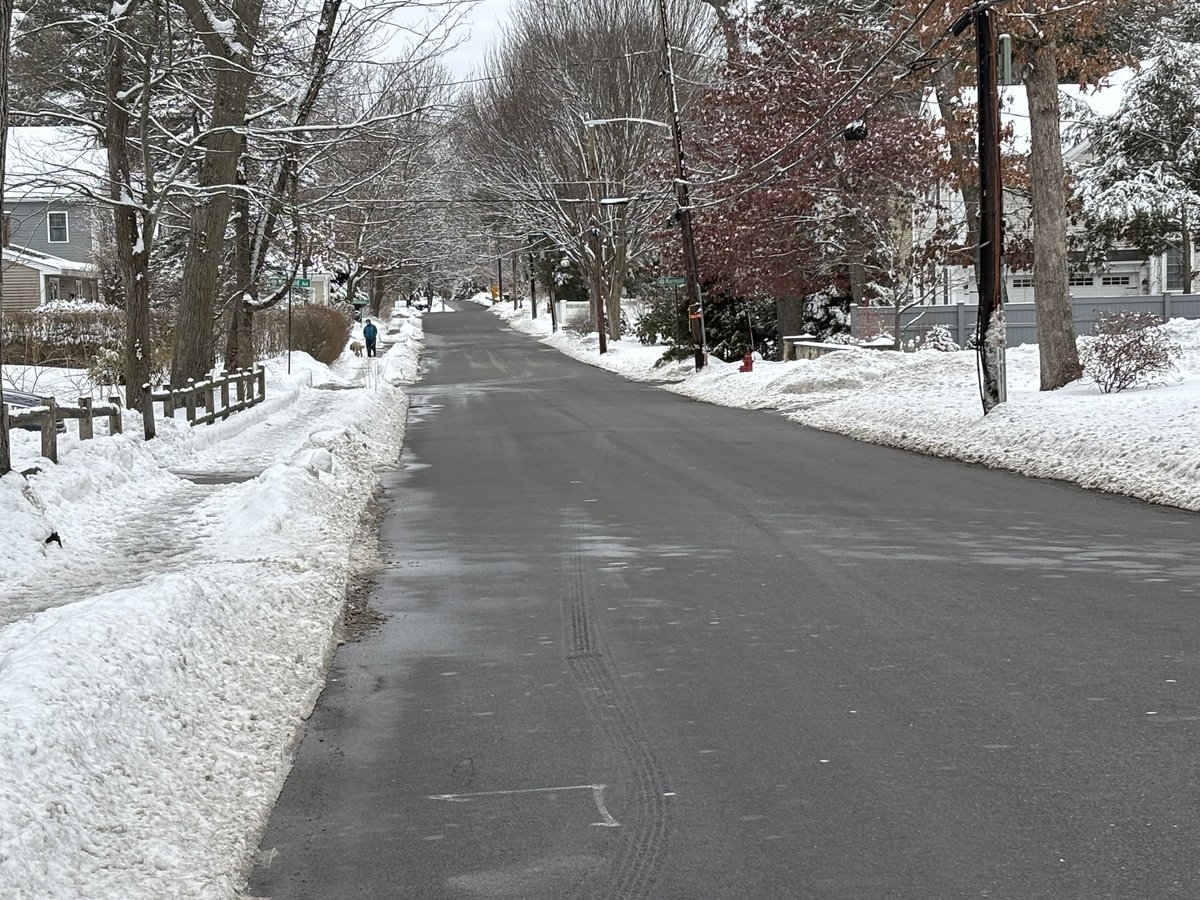 Wellesley Police tweet media