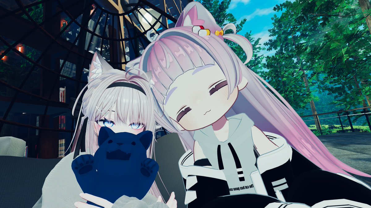 二日ぶりのイベント参加‼️ 本日2月22日は猫様の日〜 #VRCにゃーとぴあ