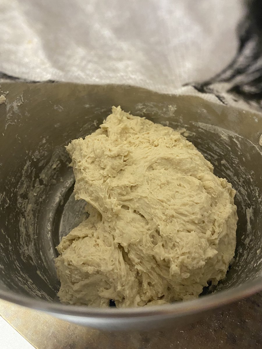 leslie meyers of edtwt !! 𝜗𝜚 0 days binge free tweet media