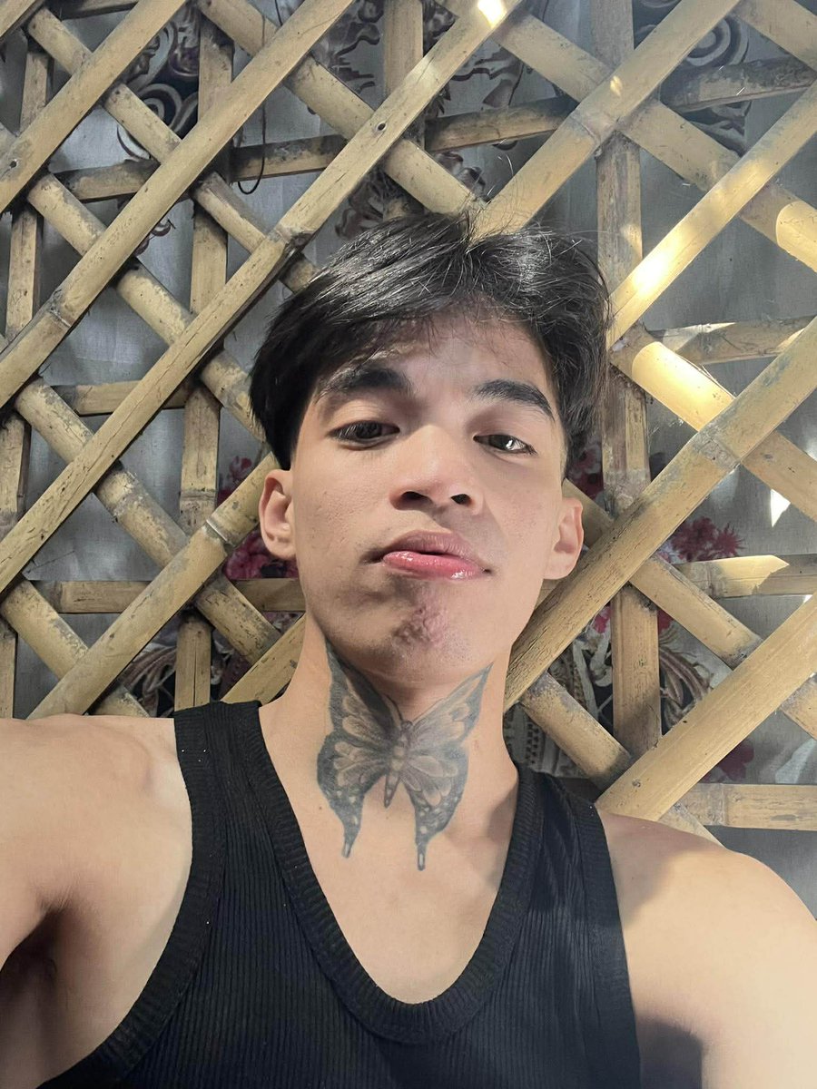 jb18434596's tweet photo. lipad Tayo Tara haha https://t.co/qtgMgMmMg4
