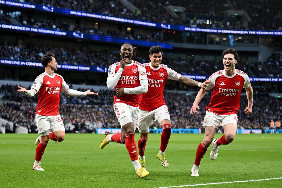 Loving the meltdown by rival fans because of a dominant win by Arsenal. Four open play goals and pure dominance. Cry some more please. #Arsenal #COYG