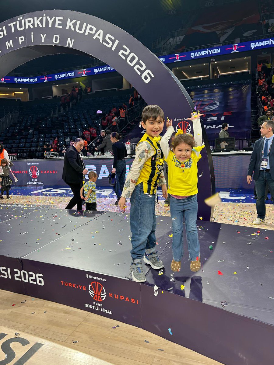 İlker Üçer tweet media