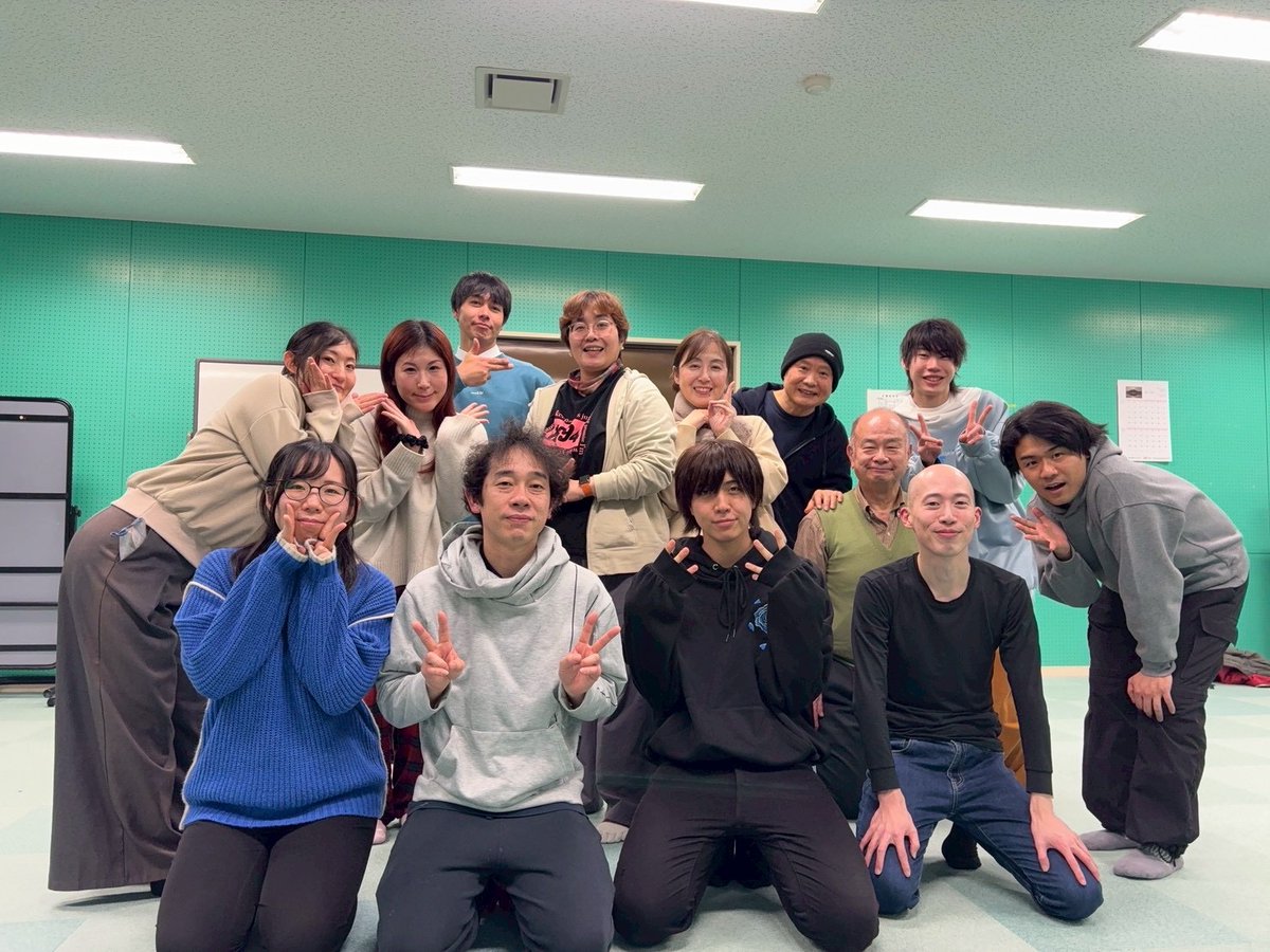 Happy_TST's tweet photo. 📢次回公演のお知らせ📢

リコリス　〜夏水仙〜
2026年4月1日(水)～5日(日)
上野ストアハウス

今回も素敵な仲間達と物語を紡ぎます。
どうぞご期待ください！

←Aキャスト  Bキャスト→
(本公演はWキャストです)
出演者紹介へ続きます。 https://t.co/VIKQHr4lP3