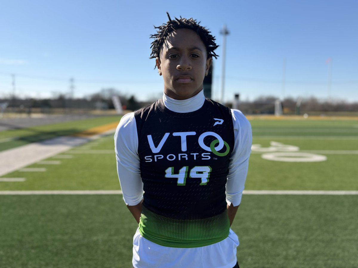 BHoward_11's tweet photo. Norman (OK.) 2030 DB Dion Schuler (@DionSchuler0) 

Schuler has good length at 5’11, 155lbs &amp; ball skills as a savvy defender who typically finds himself around the ball. 

The Oklahoma prospect, has a bright future ahead of him as long he stays on the pace he’s on. https://t.co/zFZLC67Nh6