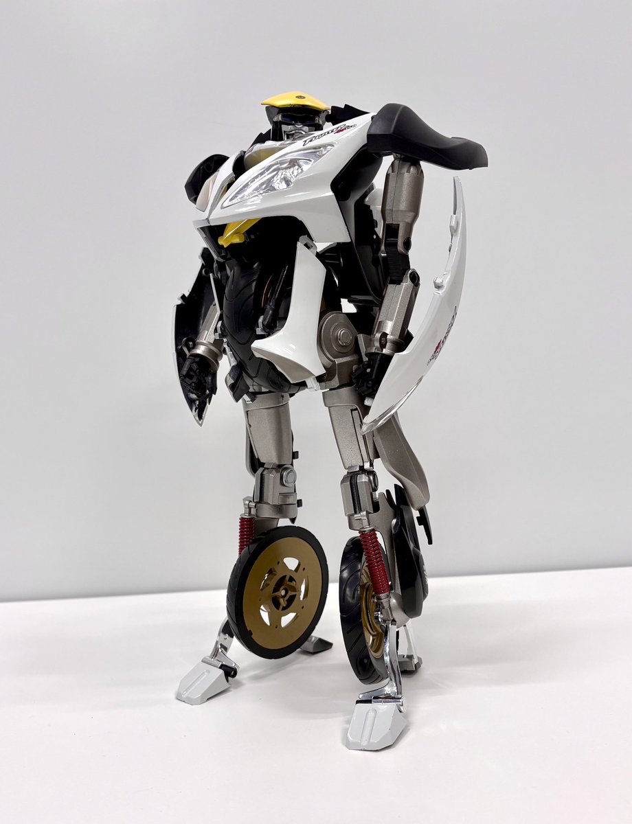 中華玩具のスクーターロボ お安いので1/12合わせかと思ってポチったら