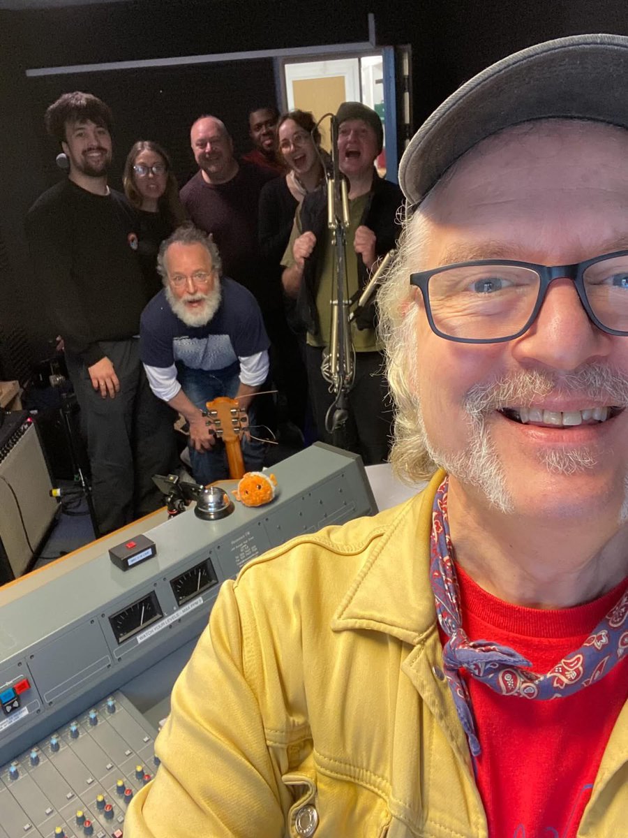 David Cook tweet media