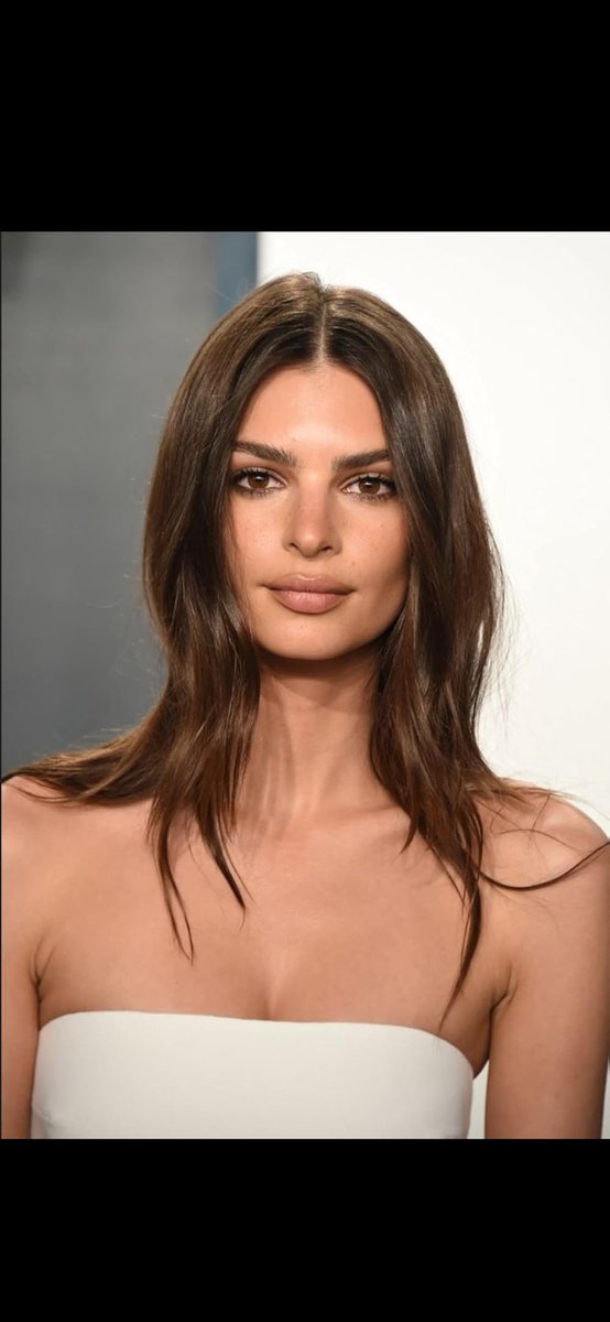 <a href="/sirencrave/">siren crave</a> She is beautifull 💜 💜