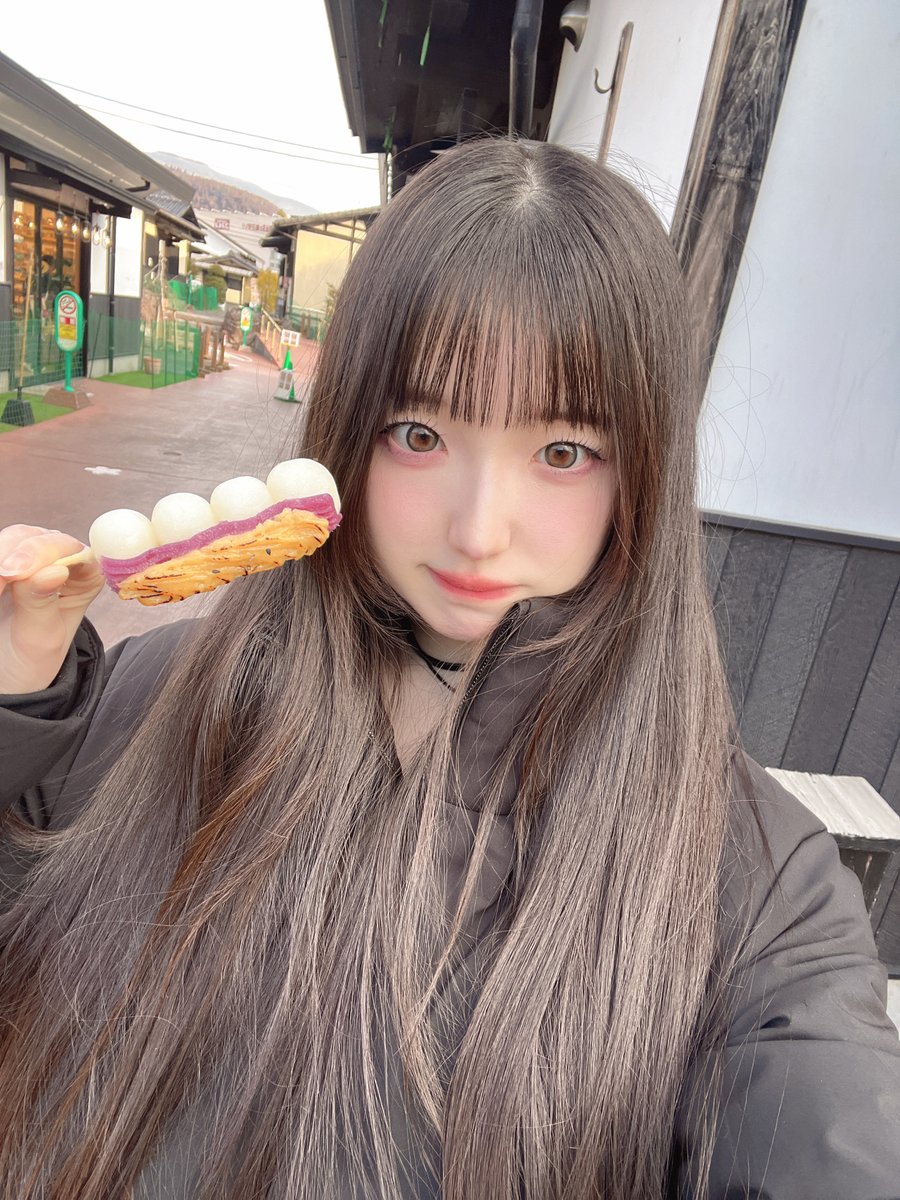 おはび 本日はこちら！三連休最終日会いに来てくれとると嬉しいです♡.*・ﾟ