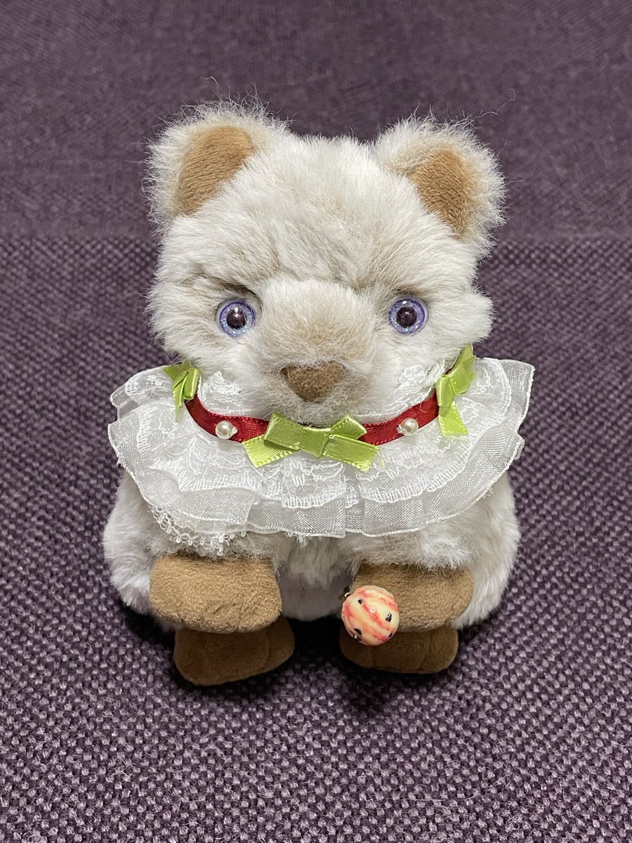 Prism coffee bean（ <a href="/prismcoffeedoll/">Prism coffee bean</a> ）  様のセット衣装を購入しました♪

無理かな？…と思っていたヘッドドレス、なんとか着用できましたー！
すっかりお嬢様じゃないですか💖

ヘッドドレスは首元に巻くと王子様風に！？

「可愛すぎる」が止まりません💕
素敵な衣装をありがとうございました✨