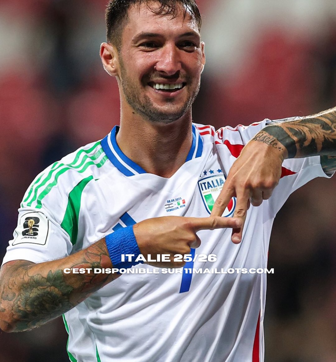 🇮🇹 Nouveau maillot Italie 25/26 disponible 🔥
Retrouve-le dès maintenant sur 11maillots.com ⚡