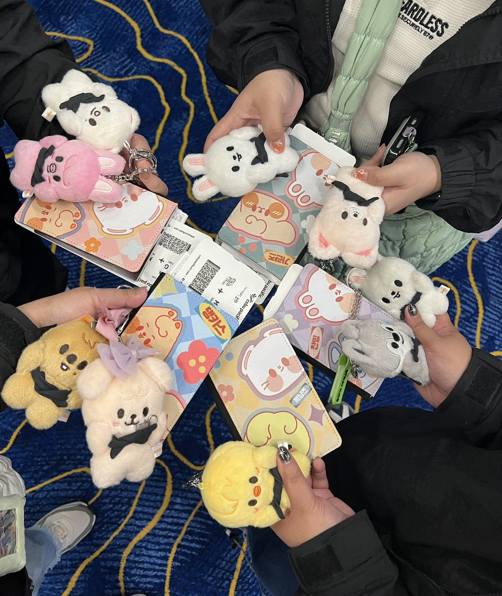 allforskzph's tweet photo. OT8 Luggage Cover preview ft. Admin ver luggage/passport cover design 👀 https://t.co/4FC9DnAURC
