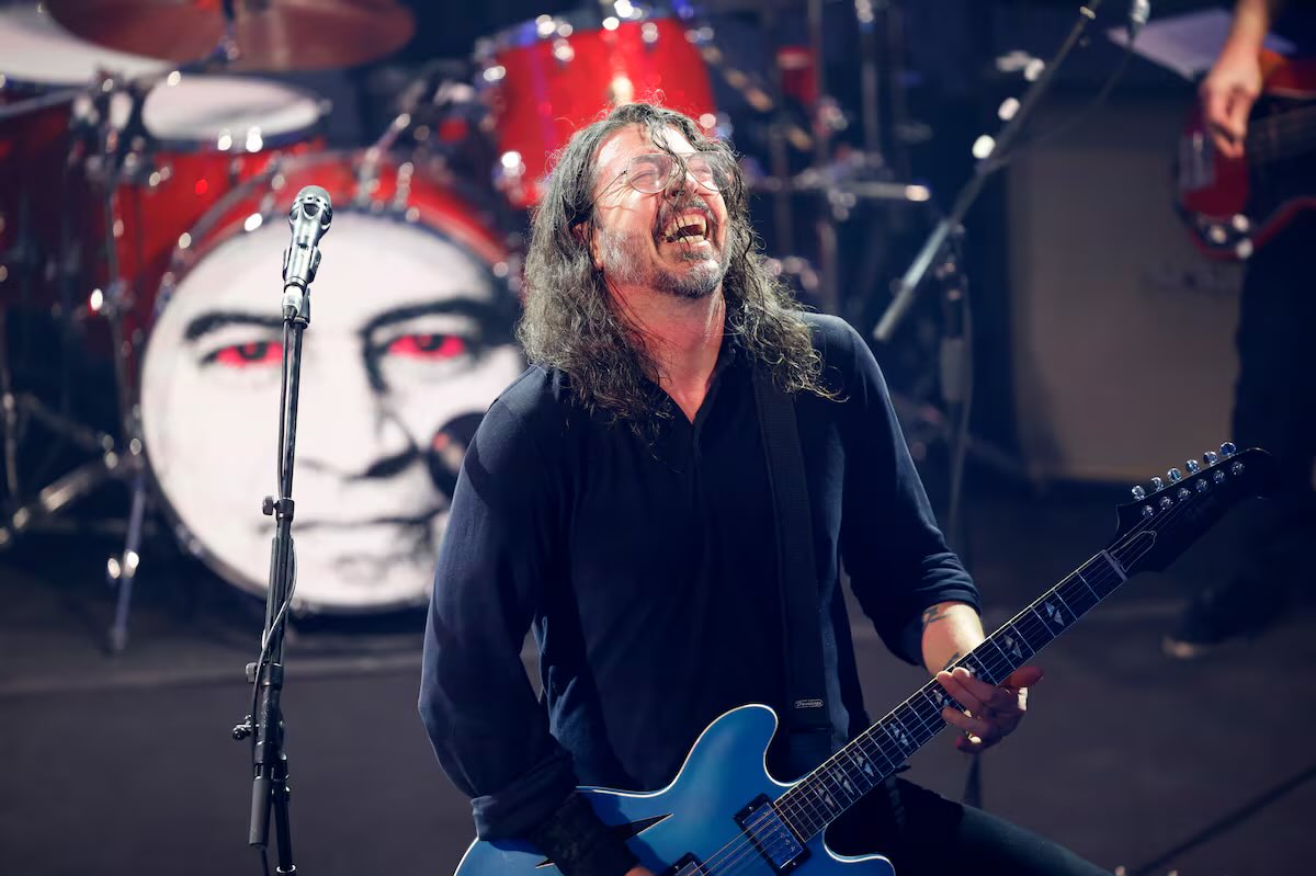 Foo Fighters UK tweet media