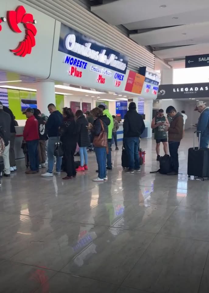🛑🚫La Terminal Terreste Potosina reporta que por seguridad quedan suspendidas todas las salidas hacia los estados que se encuentran afectados por la captura del lider del cartel Jalisco Nueva Generación , “el Mencho”, en Puerto Vallarta.

Se retomaran salidas hasta nuevo aviso.