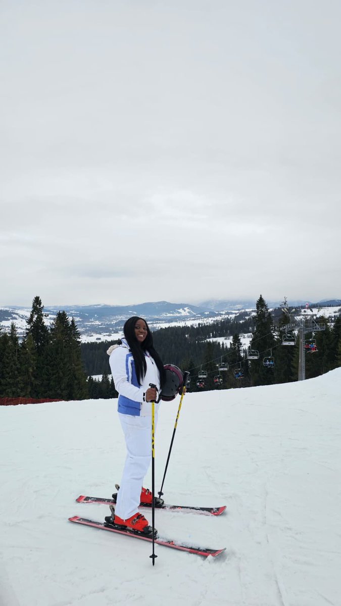 SANDRINE tweet media