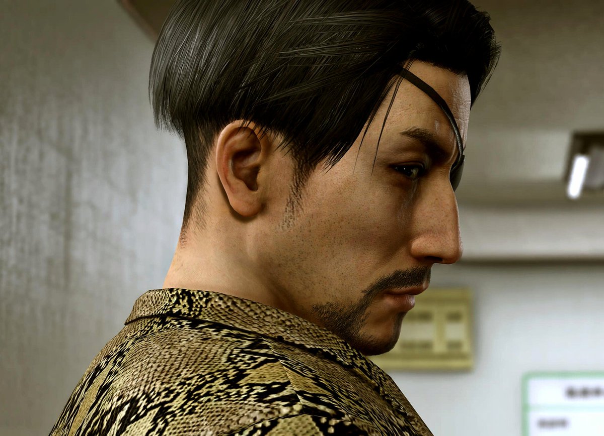 Ella probablemente lo amaba, pero no lo persiguió.
Él la amaba, pero huyó.

Es una relación tan bien escrita, construida, madura y realista (porque el amor no siempre es suficiente ni acaba bien)... Creo que ni RGG fue consciente del buen trabajo que hicieron. 
#KuriKiwami2