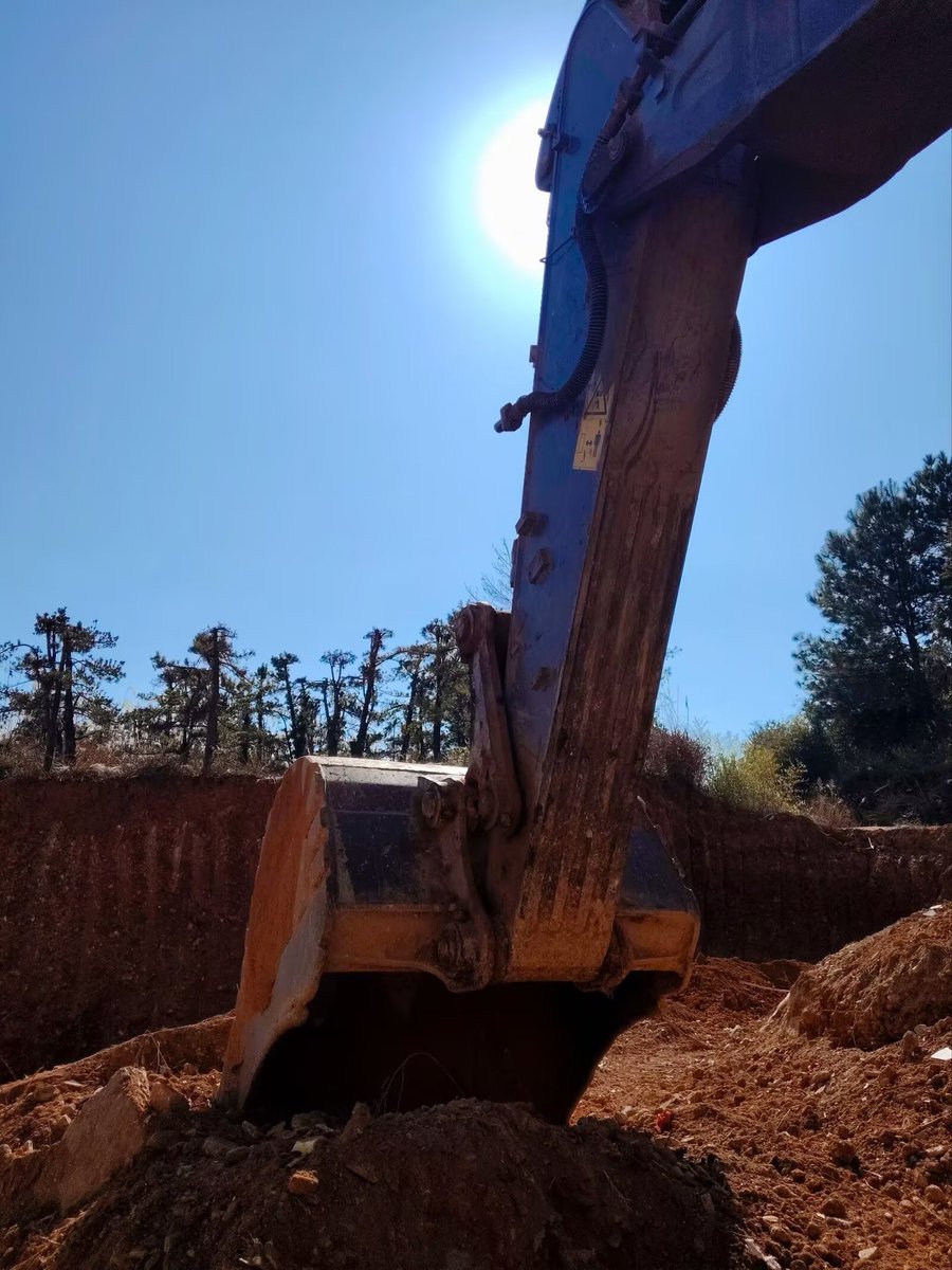 HaodeMachinery's tweet photo. 🚜Model: VOLVO 3820DL
🏗️Weight: 38000kg
👷Type: Crawler Excavator
📅Year: 2018
⏱️Working Hours: 6471hrs
☎️Contact us: +86 135 4860 9137
Visit:https://t.co/IElf1BevCP 
 Email: ivylau@haodegroup.com
#UsedExcavator #haodemachinery #SecondHandExcavator #UsedDigger #china #fyp https://t.co/3wKeqTINAo