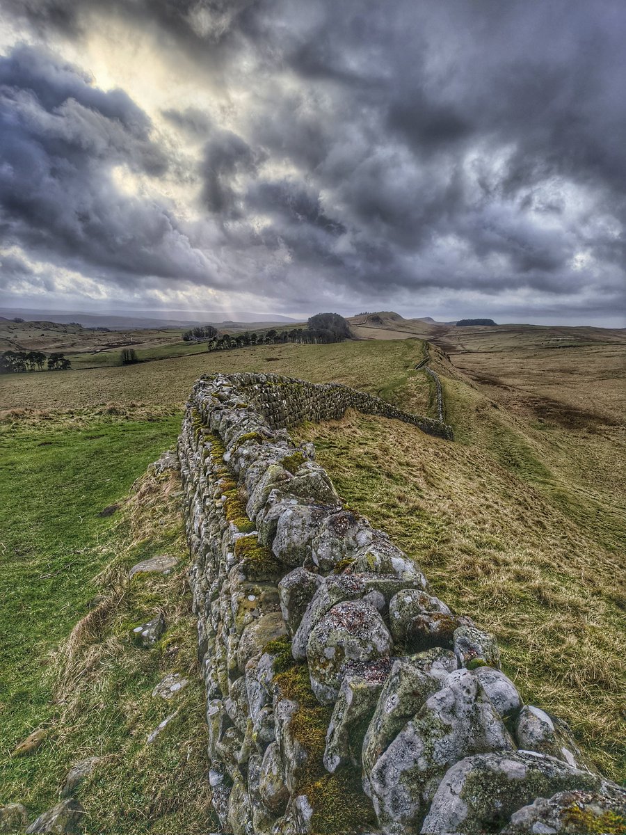 HADRIAN'S WALL PATH tweet media